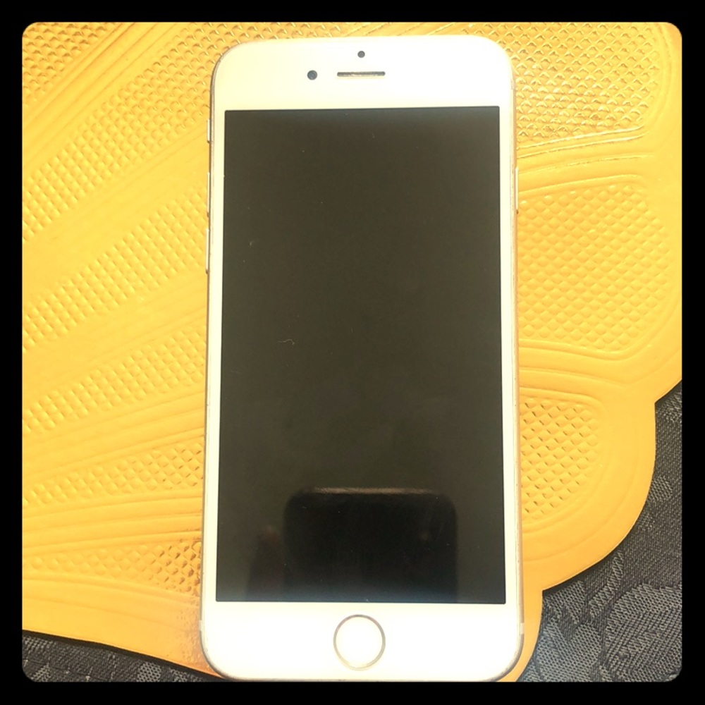 Unlocked Sprint 16G iPhone 6 w/ case